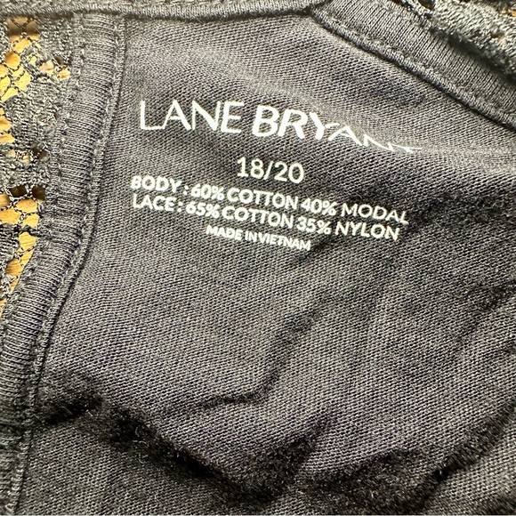 Lane Bryant Black Tee with Sexy Lace Back and Shoulder Detail size 18/20 - Picture 3 of 3